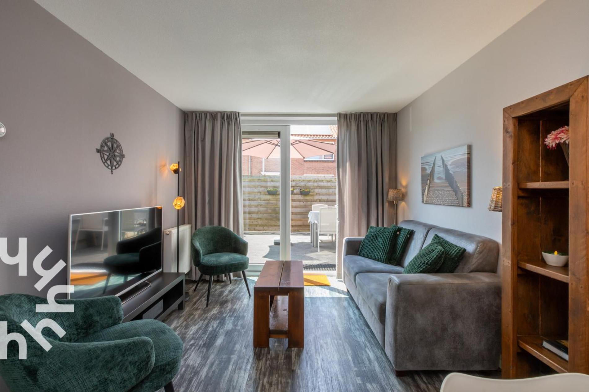 Vakantiewoning In Centrum Zoutelande, Bij Het * Zoutelande